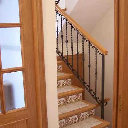 펜션 La Conquesta De *